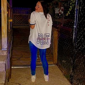 Meet your Posher, Reagan